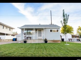 4829 S Ridgeline Dr, Washington Terrace, UT 84405