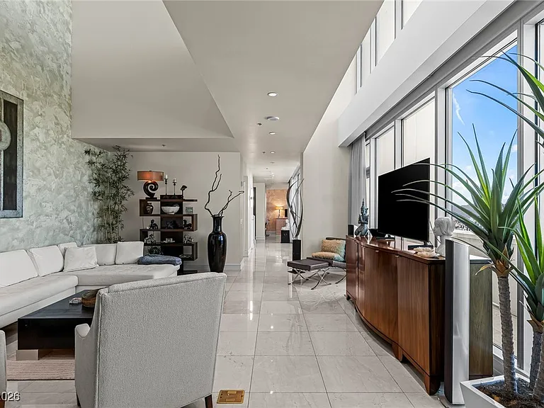 2700 Las Vegas Blvd S #4304 — Photo 5