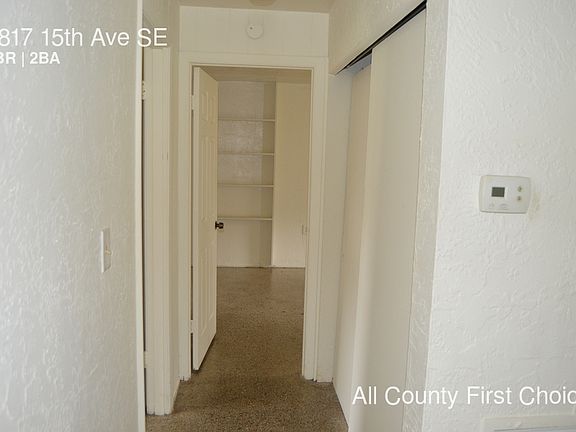 4th image of 3817 15th Ave SE