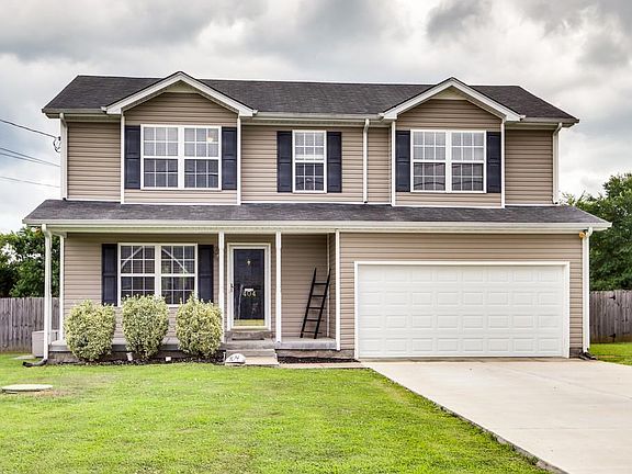3rd image of 404 Dorchester Dr