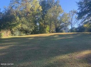 202 Harris St, Jackson, TN 38301