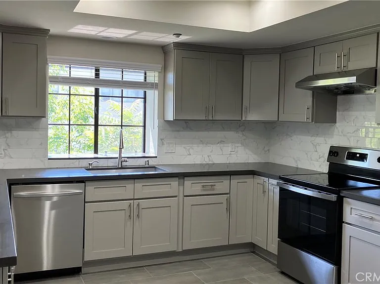 838 Fairview Ave #N — Photo 6