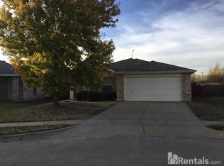 5317 Prestwick Dr, Fort Worth, TX 76135