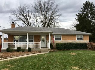 6037 Musketeer Dr, Cincinnati, OH 45248
