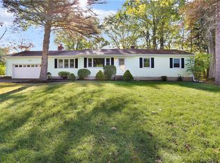 62 Brian Dr, Trumbull, CT 06611
