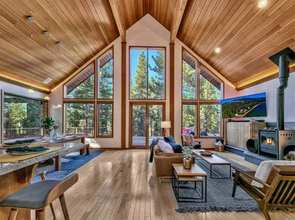 12998 Timber Ridge Ct, Truckee, CA 96161