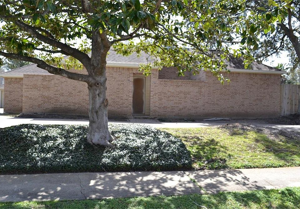 1st image of 11519 Lakeside Place Dr