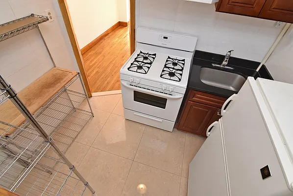 Rented by Ledvech Group | media 1