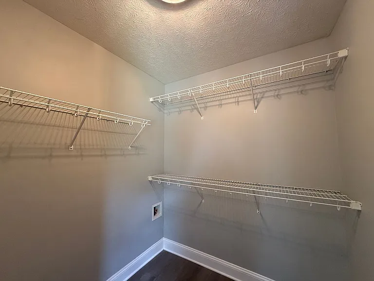 474 Hilton Way — Photo 12