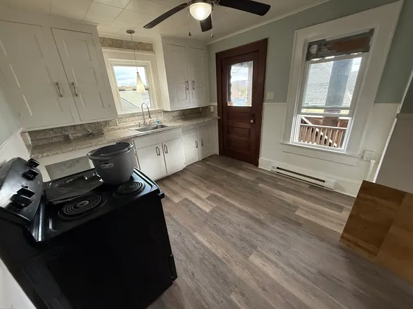 16 Sand St, Pittston, PA