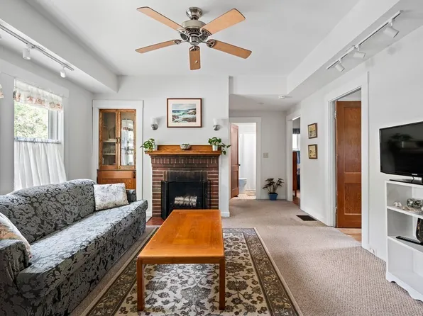 241 Cross St, Winchester, MA 01890