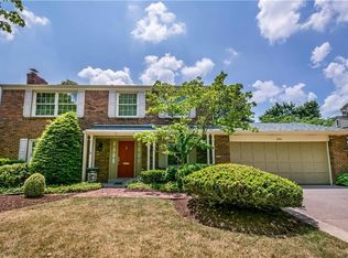 233 Toura Dr, Pittsburgh, PA 15236