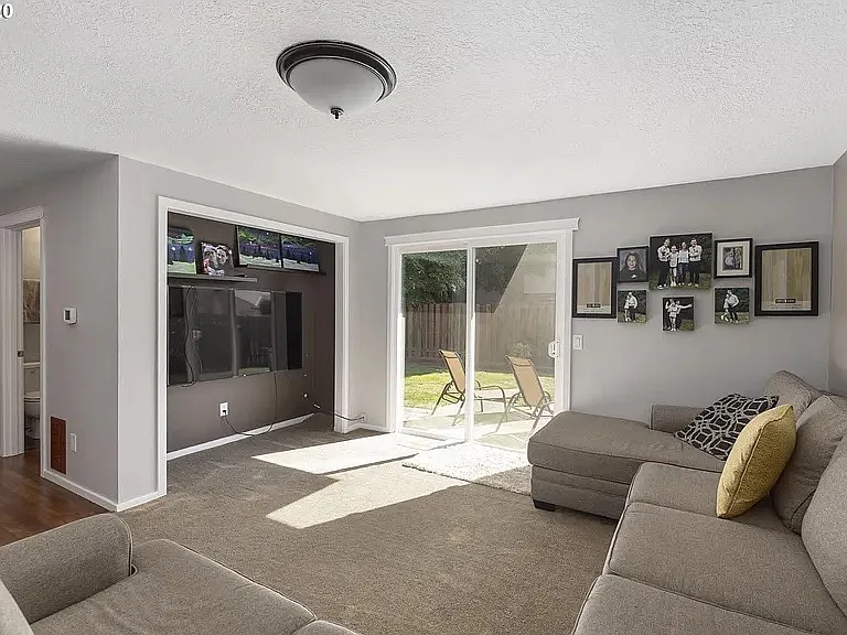 6381 SE Cavalier Way — Photo 10
