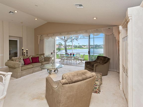 11770_Grove_Ridge_MLS_HID1156602_ROOM20