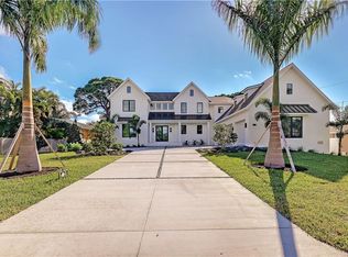 1534 Harbor Pl, Sarasota, FL 34239