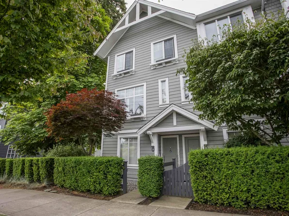 15128 24th Ave #20, Surrey, BC V4A 2H8