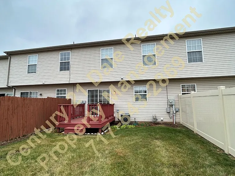 50 Stonecrop Ln — Photo 13