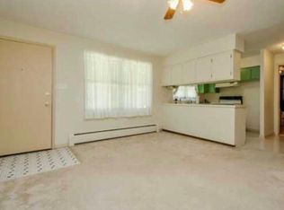 6415 Forest Ct, Windsor heights, IA 50324