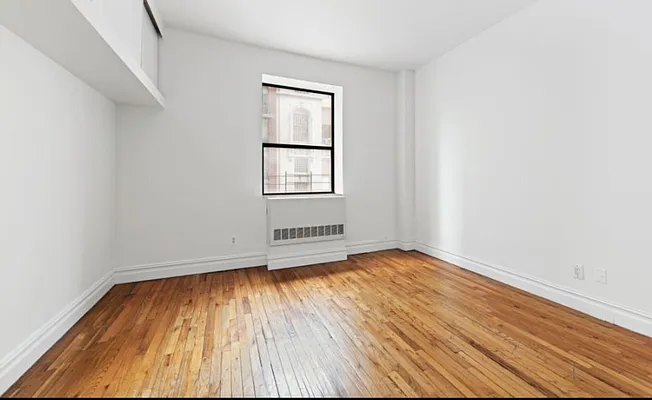 Rented by Compass | media 9