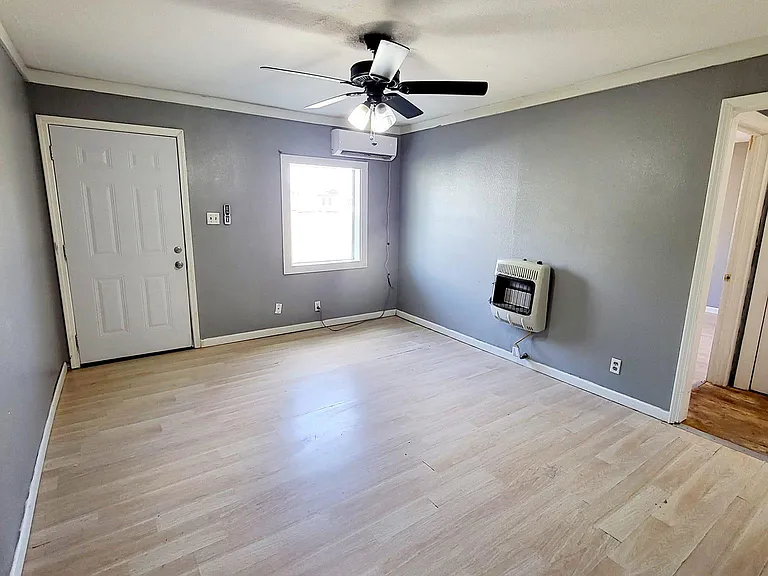 1503 Sycamore St #A — Photo 7