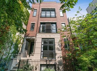 1028 W Newport Ave #1, Chicago, IL 60657