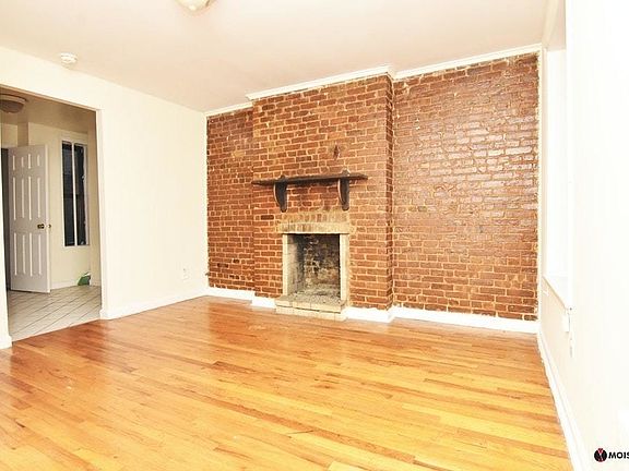2nd image of 326 E 61st St APT 18