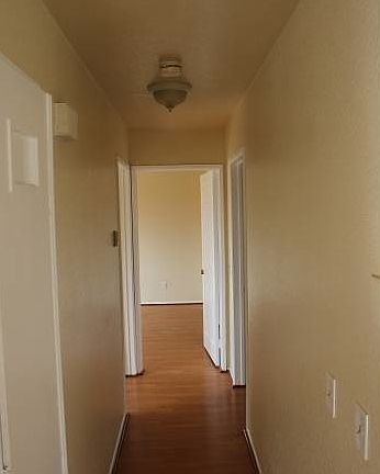 4th image of 6924 Gentry Ave APT 3