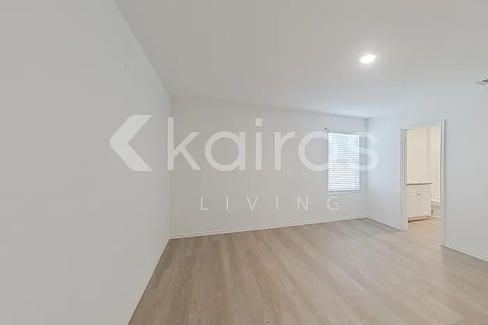 4105 Water Fall Cv — Photo 18