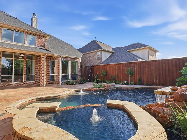 1224 Crockett Dr — Photo 44