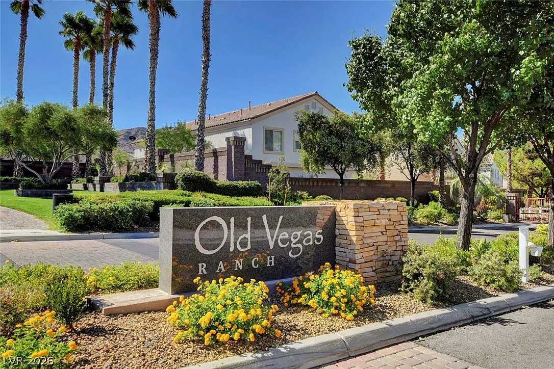 Building Photo - 2576 Velez Valley Way