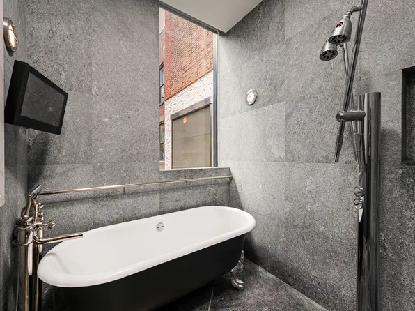 15 Union Square West image 13 of 21