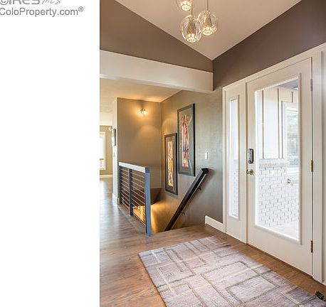 Very open kitchen, dining and living room