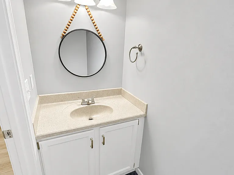 13459 Zenith Ln — Photo 4