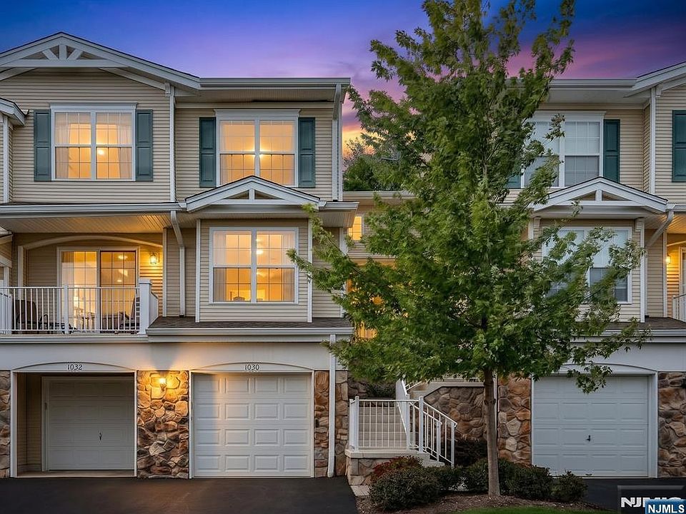 1st image of 1030 Robin Court #700
