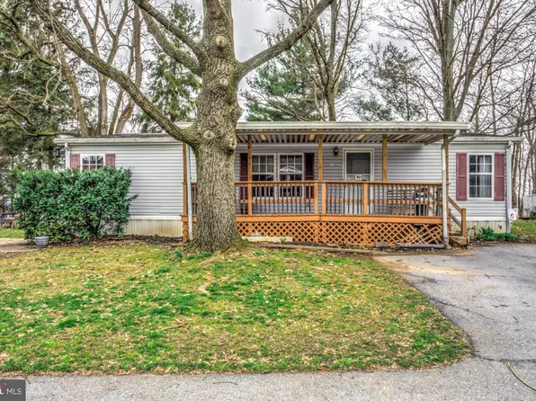 162 Hurst Dr, Ephrata, PA 17522
