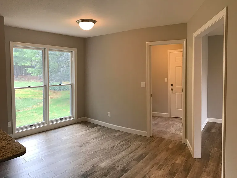 4518 E Bridgewood Dr — Photo 6