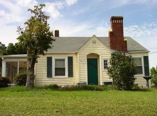 908 Ball Park Rd, Thomasville, NC 27360