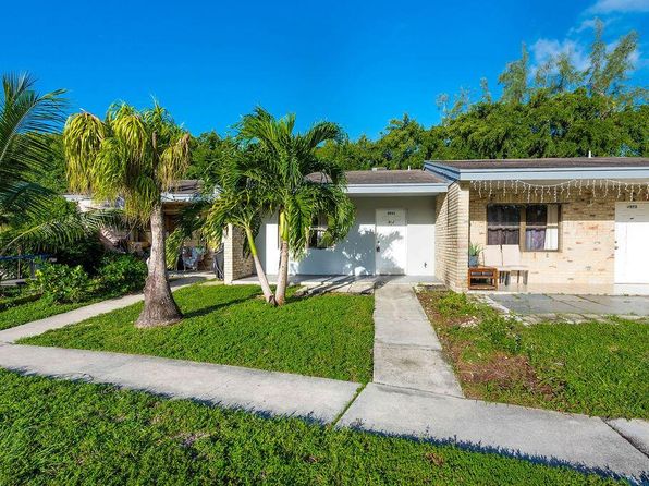 4953 Freedom Cir #302