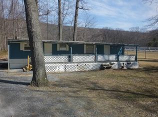 3113 Mountain Rd, Slatington, PA 18080