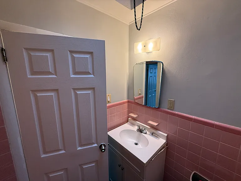 71 Suburban Ln — Photo 10