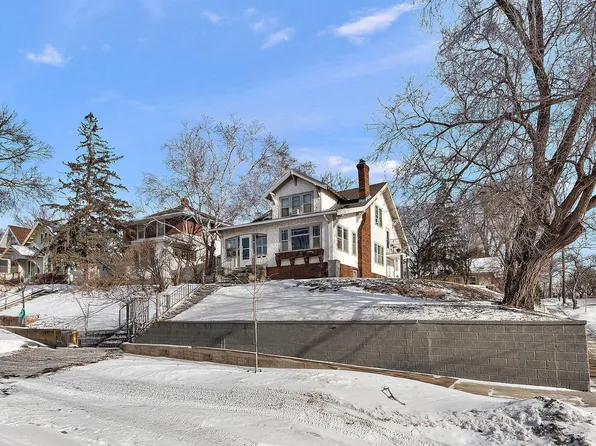 4049 17th Ave S, Minneapolis, MN 55407