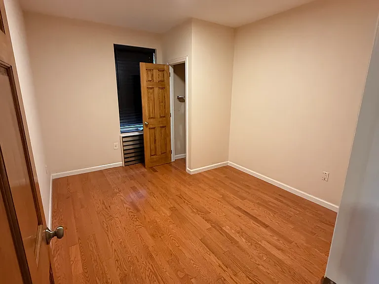 80 McClean Ave #1 — Photo 11