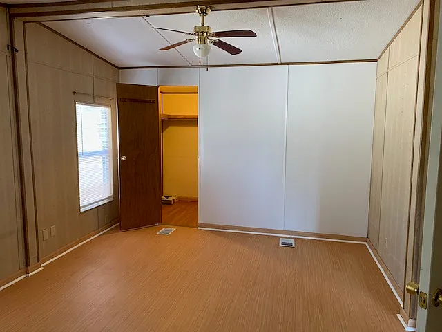 2103 Bent Oak Ct — Photo 10