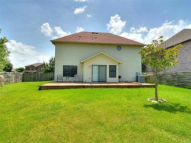 1208 Bradbury Ln — Photo 53