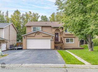 18452 Jude Island Cir, Eagle River, AK 99577
