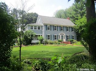 319 Landing Rd S, Rochester, NY 14610