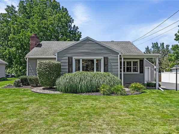 141 N Spruce St, Batavia, NY 14020