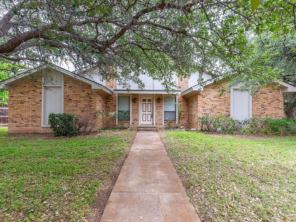 1st image of 3265 Woodhollow Cir