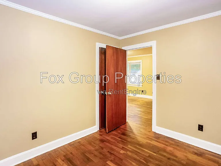 526 Hickory Ave — Photo 11