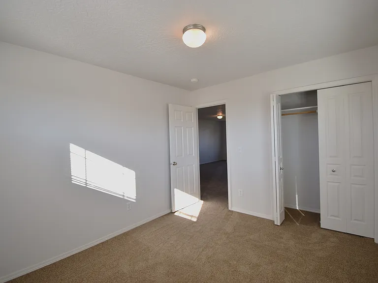 2707 Colfax Dr — Photo 17